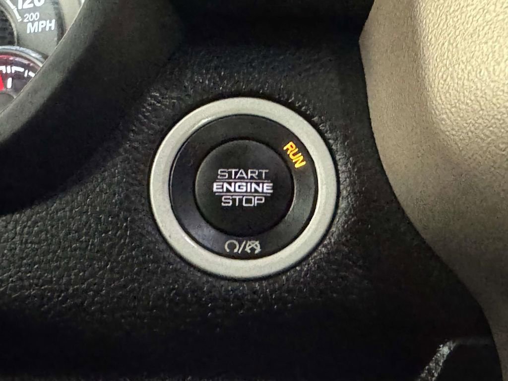 Used 2022 RAM 1500 Laramie image 31