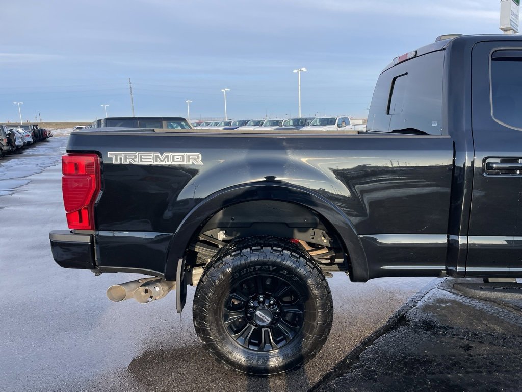 Used 2022 Ford F250 Lariat w/ Tremor Off-Road Package image 36
