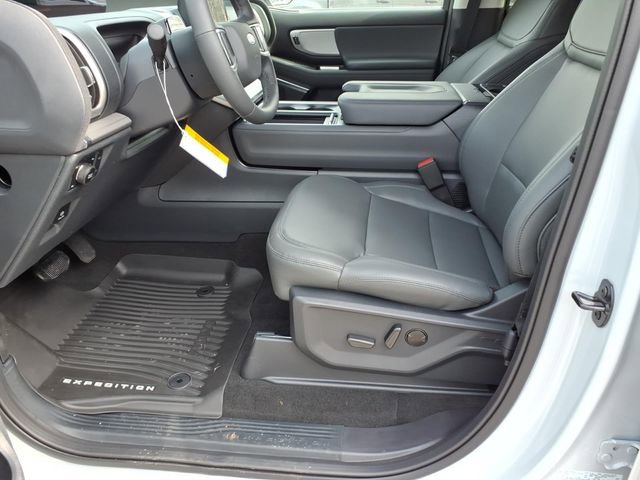 New 2026 Ford Expedition Active AWD/4WD image 20