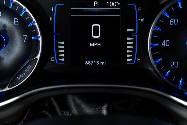 Used 2019 Chrysler Pacifica Touring-L w/ S Appearance Package FWD image 18