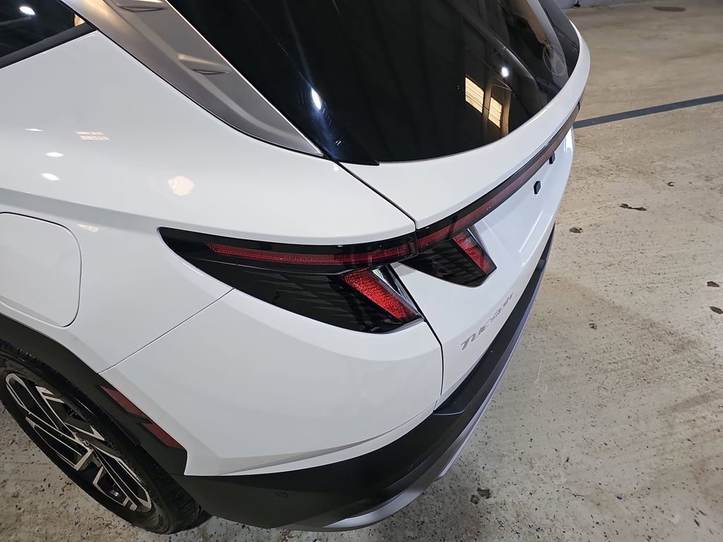 New 2026 Hyundai Tucson Limited image 36