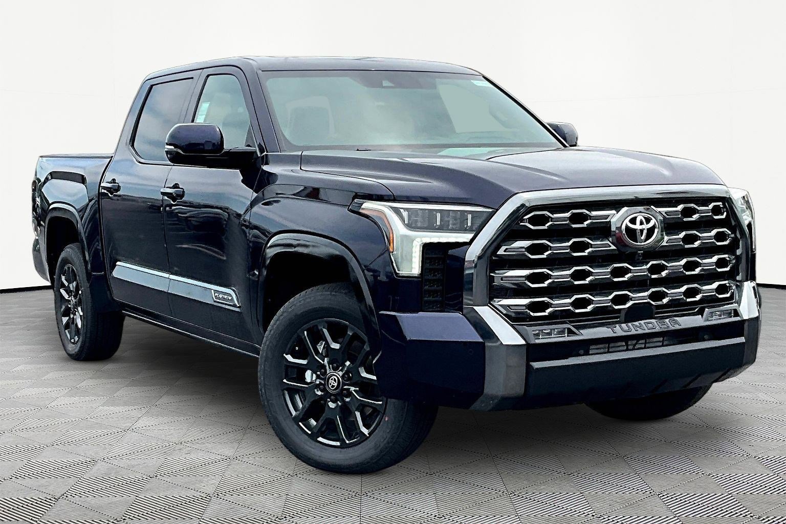 New 2026 Toyota Tundra Platinum AWD/4WD image 3
