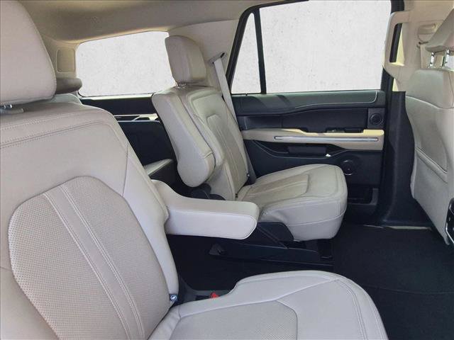 Used 2024 Ford Expedition Limited RWD image 21