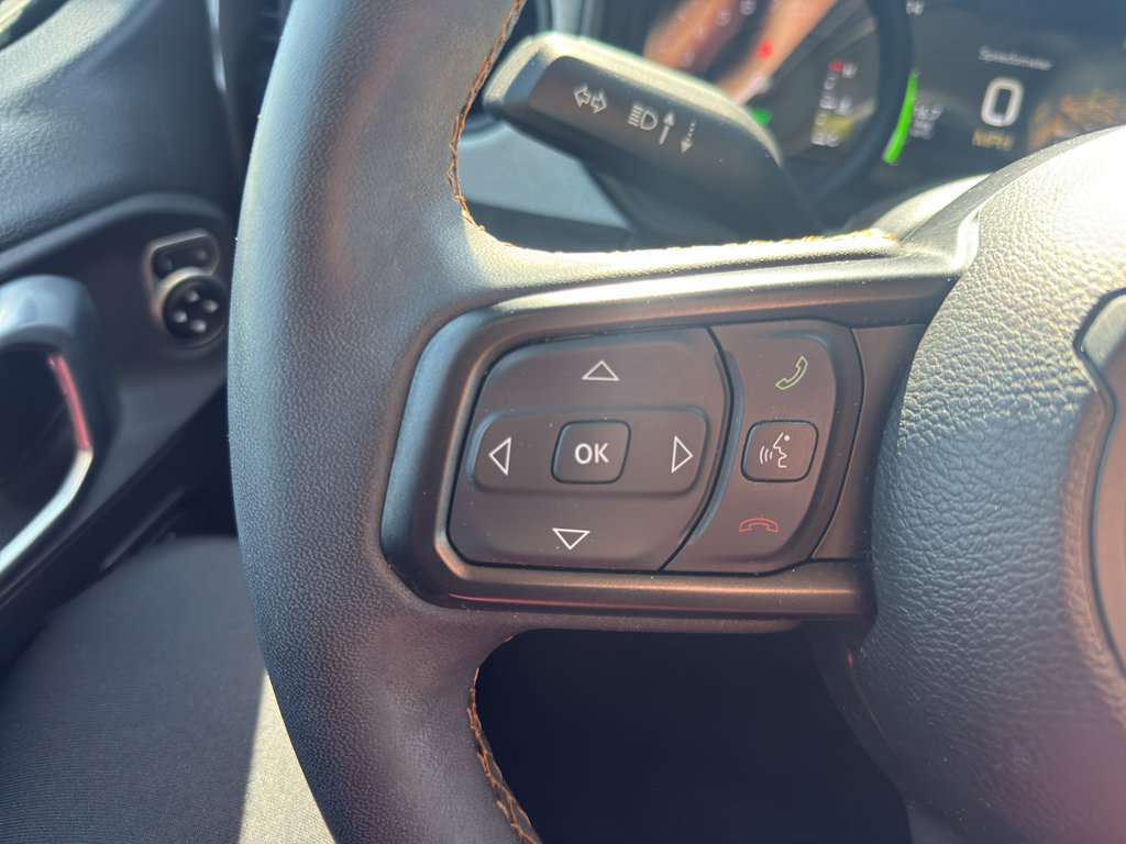 Used 2024 Jeep Wrangler Unlimited AWD/4WD image 19