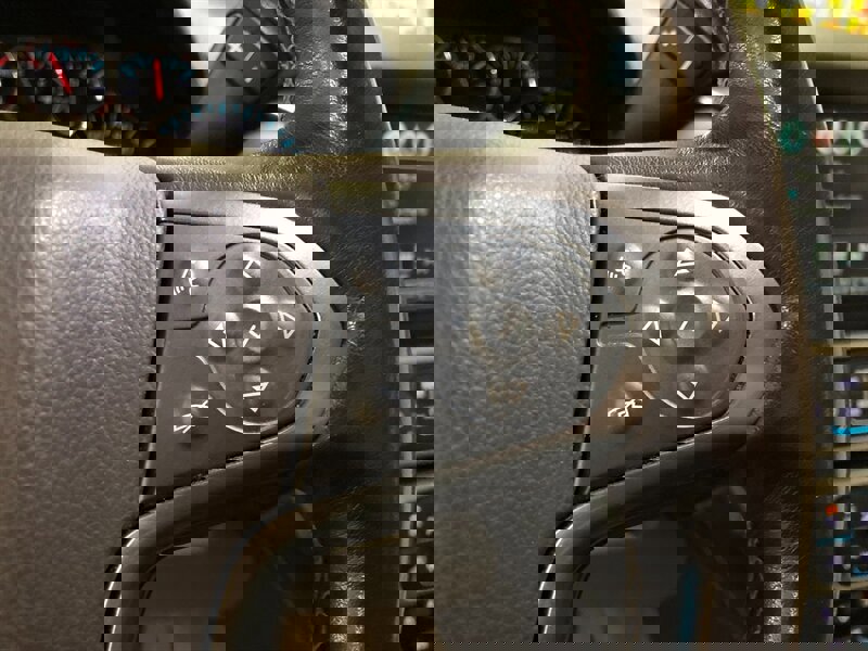 Used 2019 Chevrolet Suburban LT w/ LT Signature Package image 12