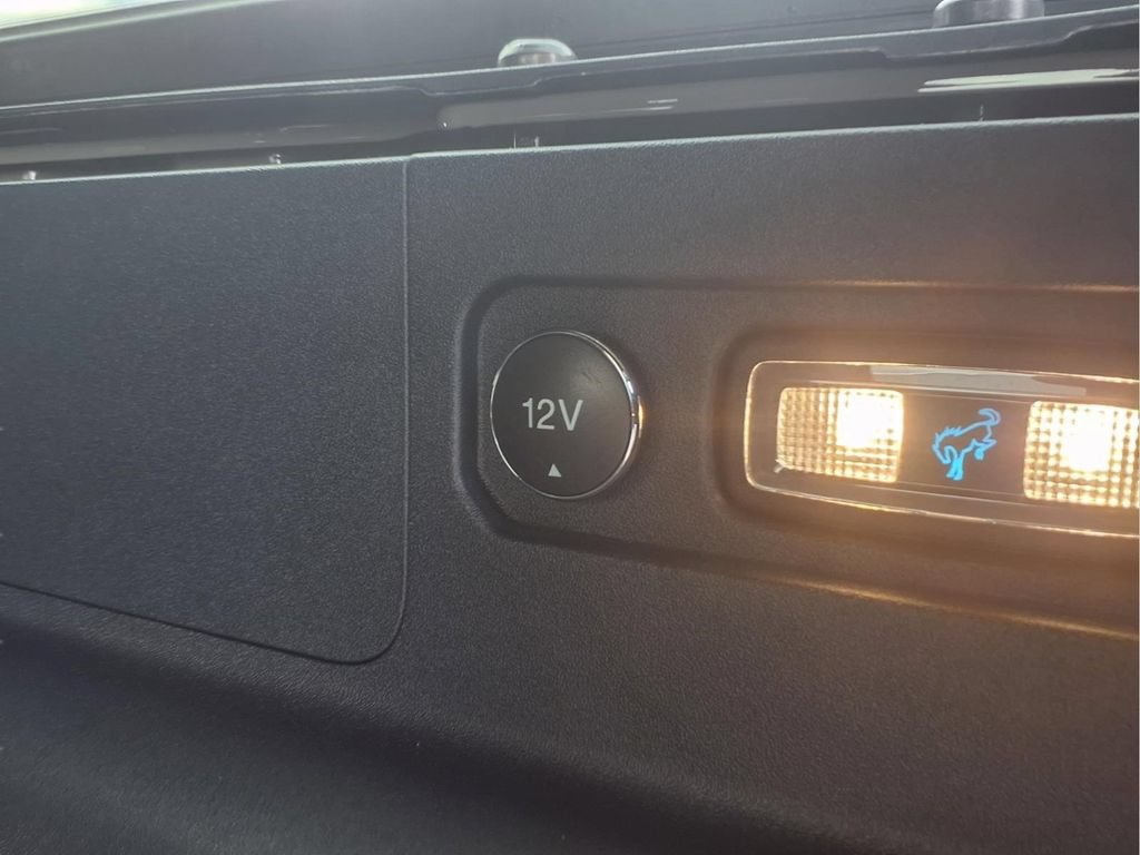 Used 2025 Ford Bronco Outer Banks AWD/4WD image 22