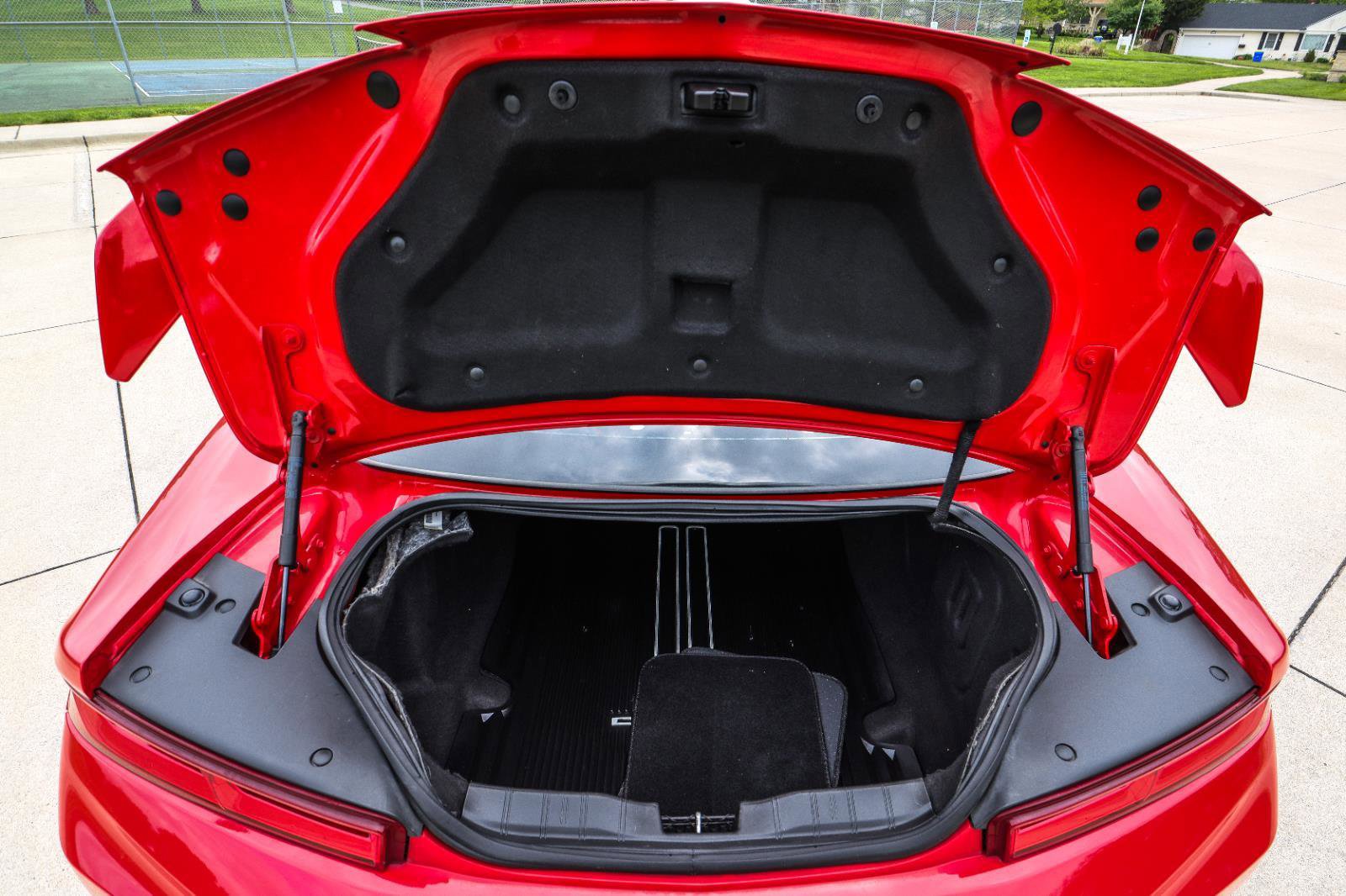Used 2016 Chevrolet Camaro SS RWD image 26