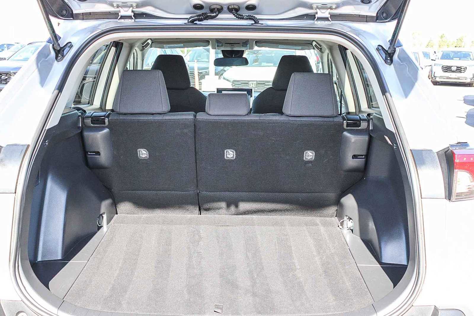 Used 2024 Toyota RAV4 LE image 25