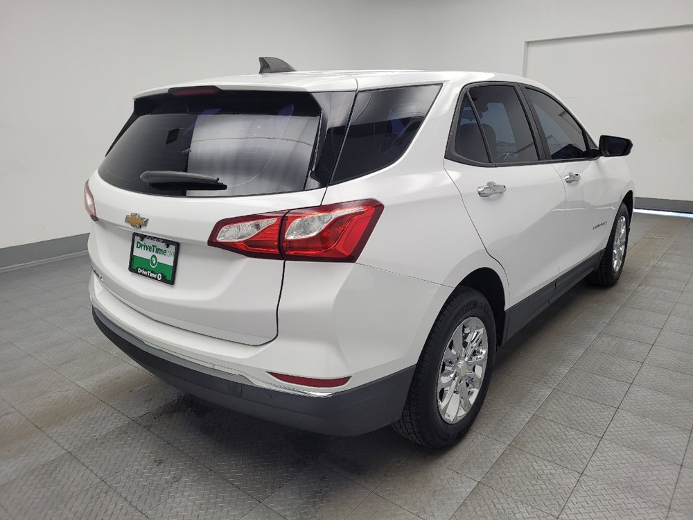 Used 2018 Chevrolet Equinox LS image 9