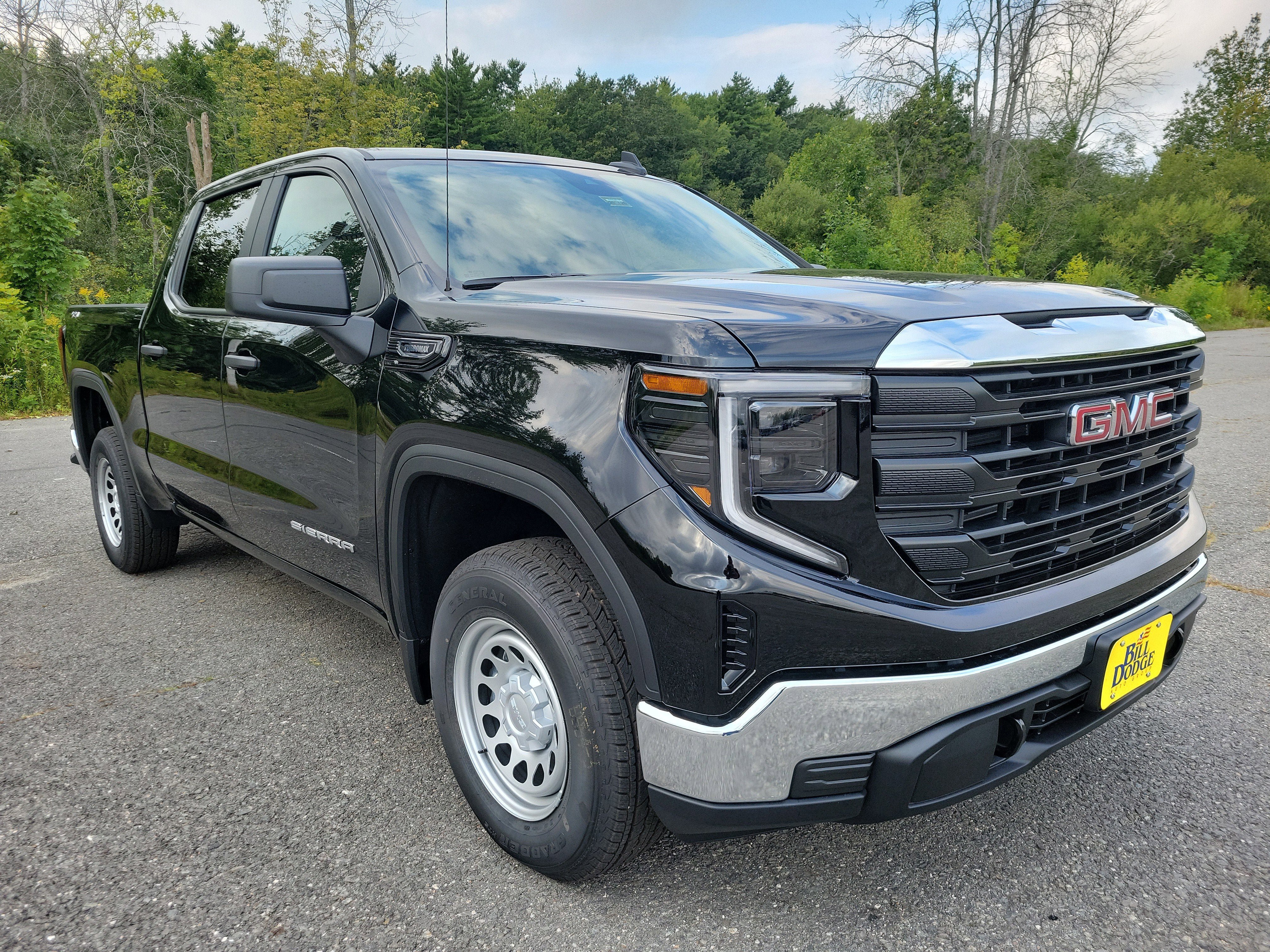 New 2026 GMC Sierra 1500 Pro w/ Pro Value Package image 9