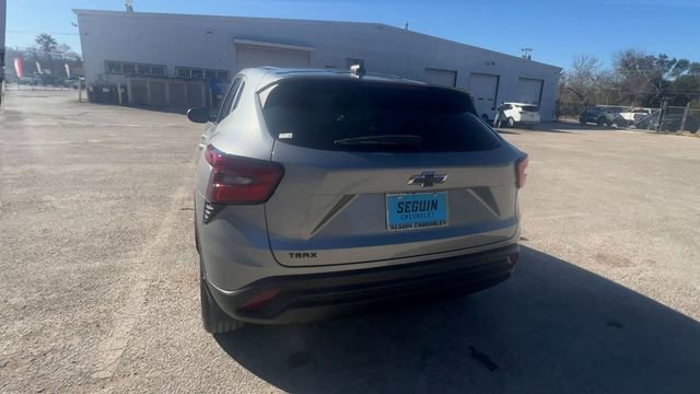 Certified 2025 Chevrolet Trax LS w/ LS Convenience Package image 7
