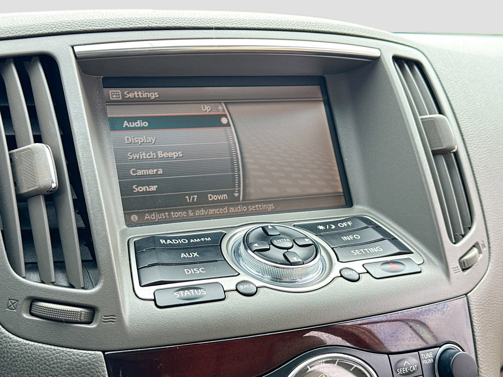 Used 2011 INFINITI G37 x Sedan w/ Premium Pkg AWD/4WD image 9