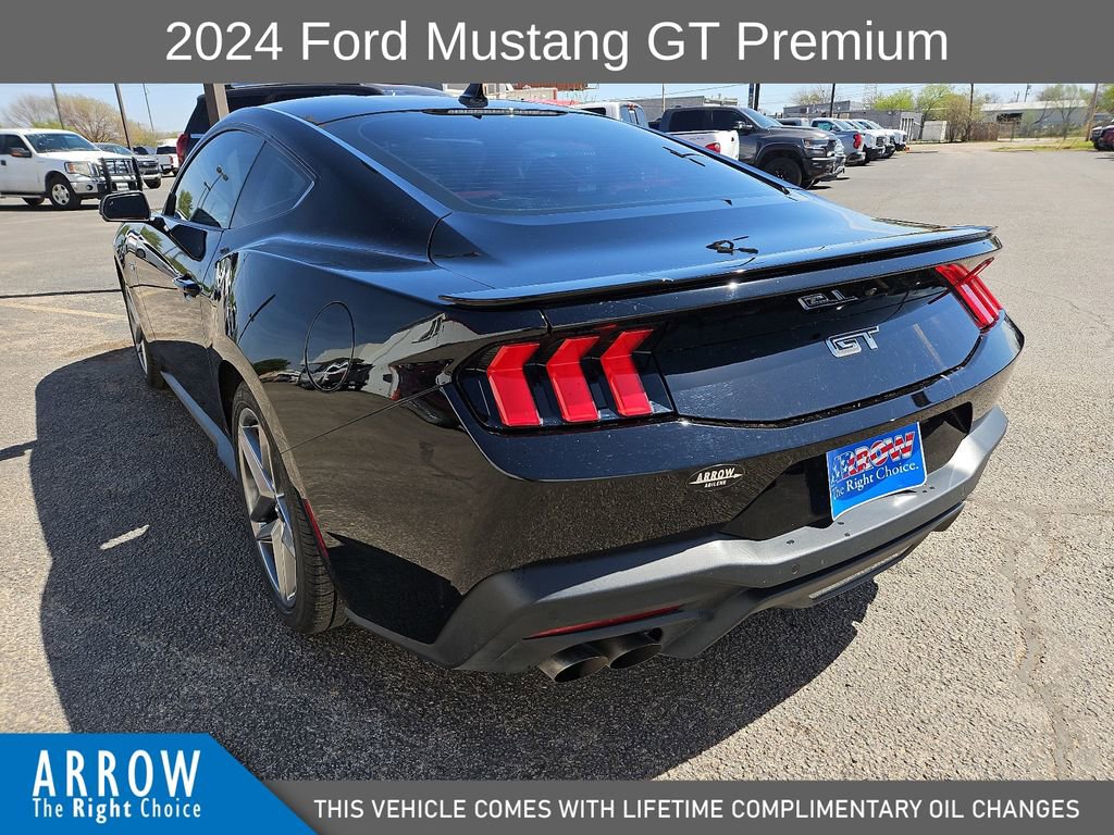 Used 2024 Ford Mustang GT Premium image 9