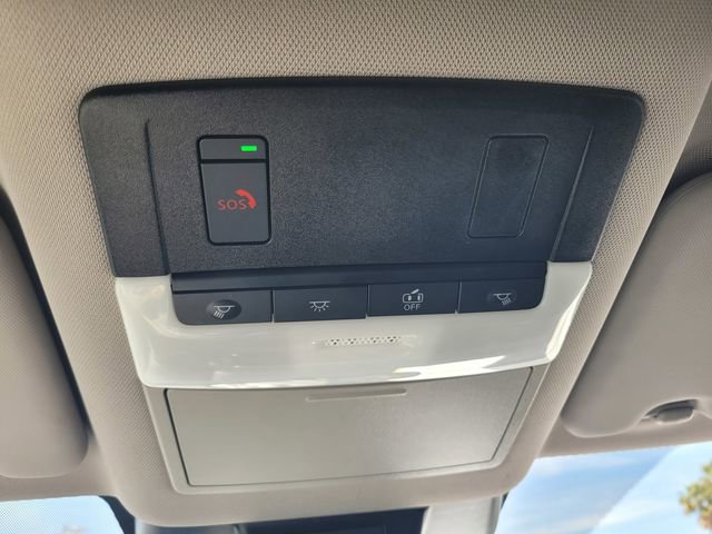 Certified 2024 Nissan Rogue SV image 22