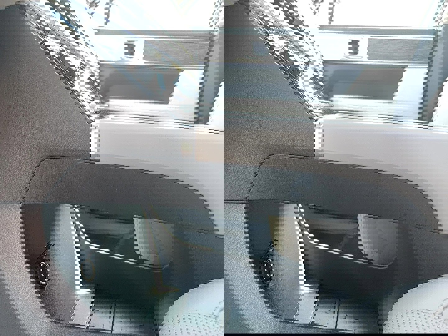 Used 2024 Hyundai Santa Fe Limited image 24