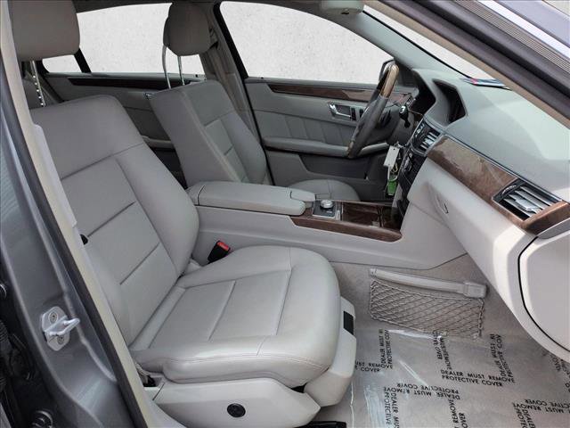 Used 2011 Mercedes-Benz E 350 Sedan image 22
