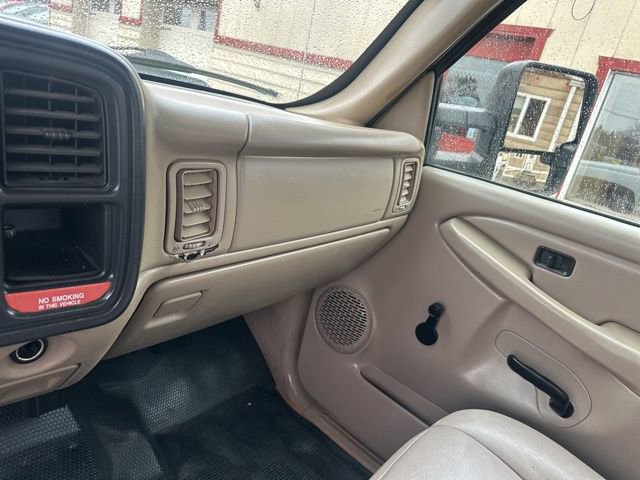 Used 2006 Chevrolet Silverado 2500 W/T w/ Skid Plate Package image 8