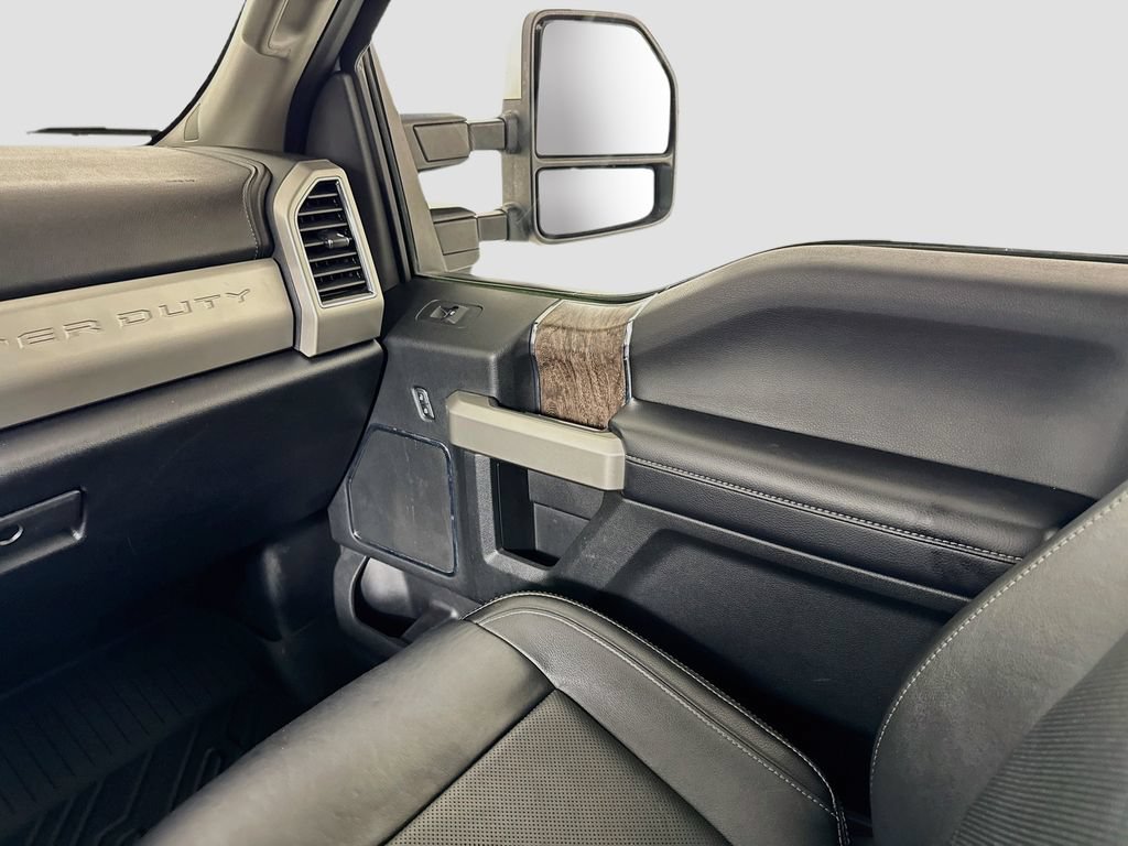 Used 2019 Ford F350 Lariat w/ Lariat Value Package AWD/4WD image 22
