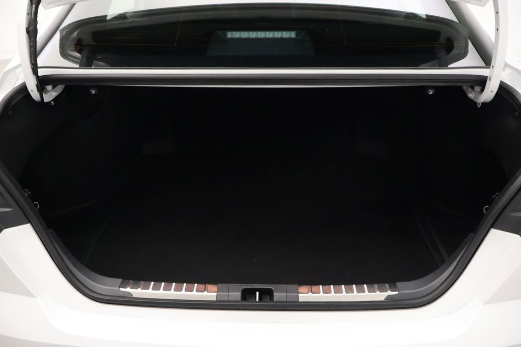 Certified 2025 Toyota Camry XLE FWD image 22