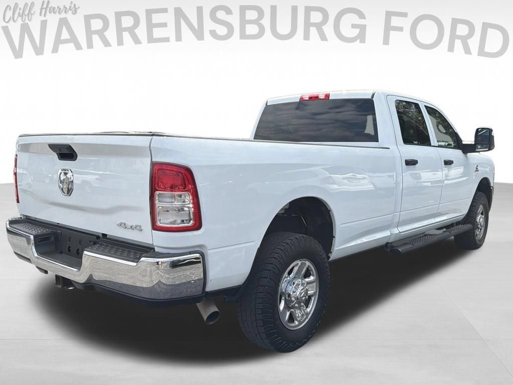 Used 2024 RAM 2500 Tradesman w/ Chrome Appearance Group AWD/4WD image 7