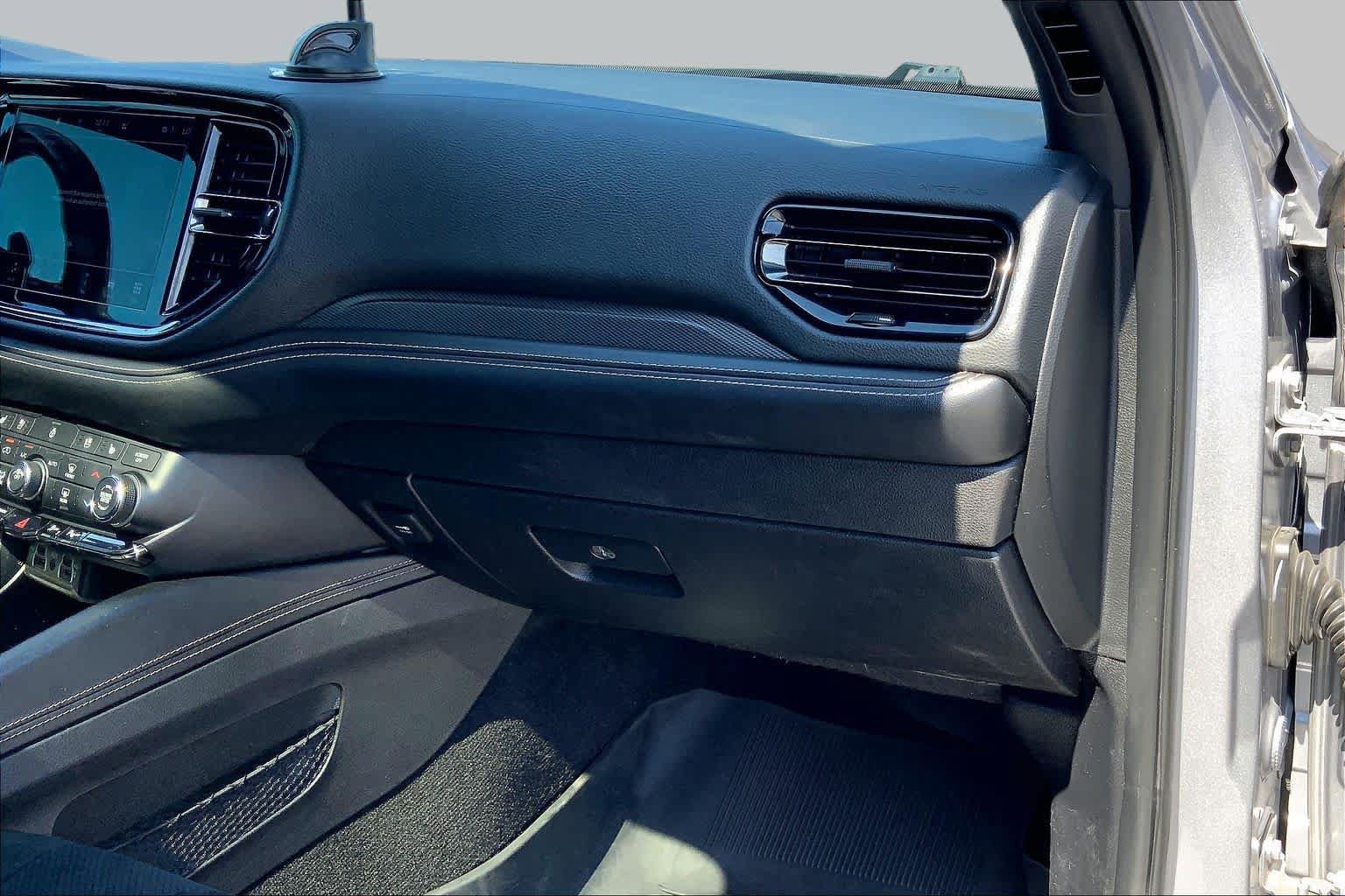 Used 2021 Dodge Durango SRT w/ Black Package AWD/4WD image 19