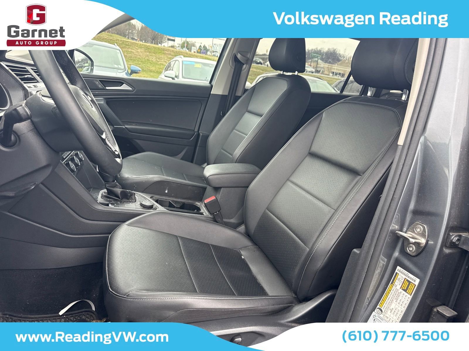 Used 2020 Volkswagen Tiguan SE w/ Panoramic Sunroof Package image 11
