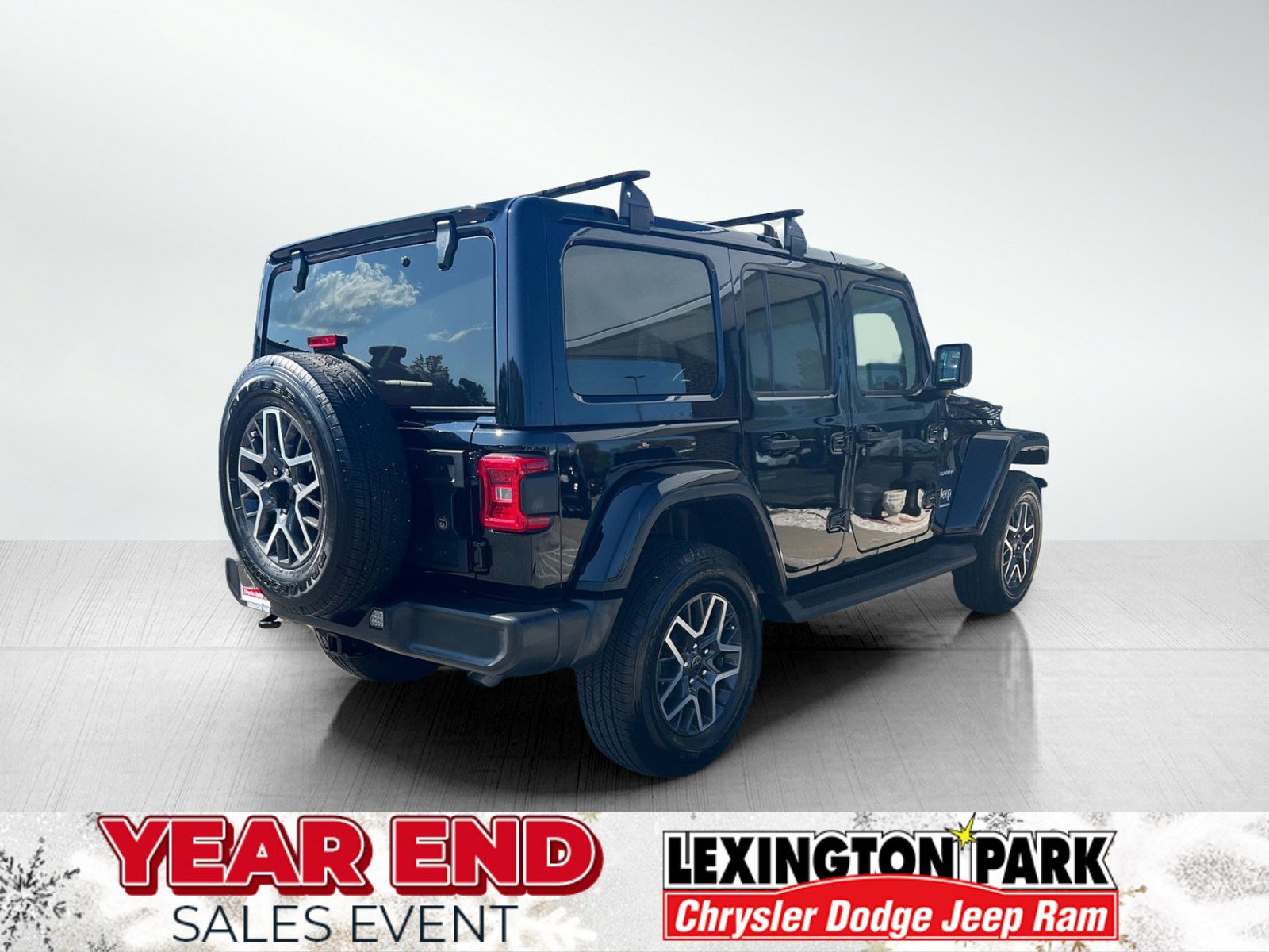 Used 2024 Jeep Wrangler Sahara w/ Technology Group image 6