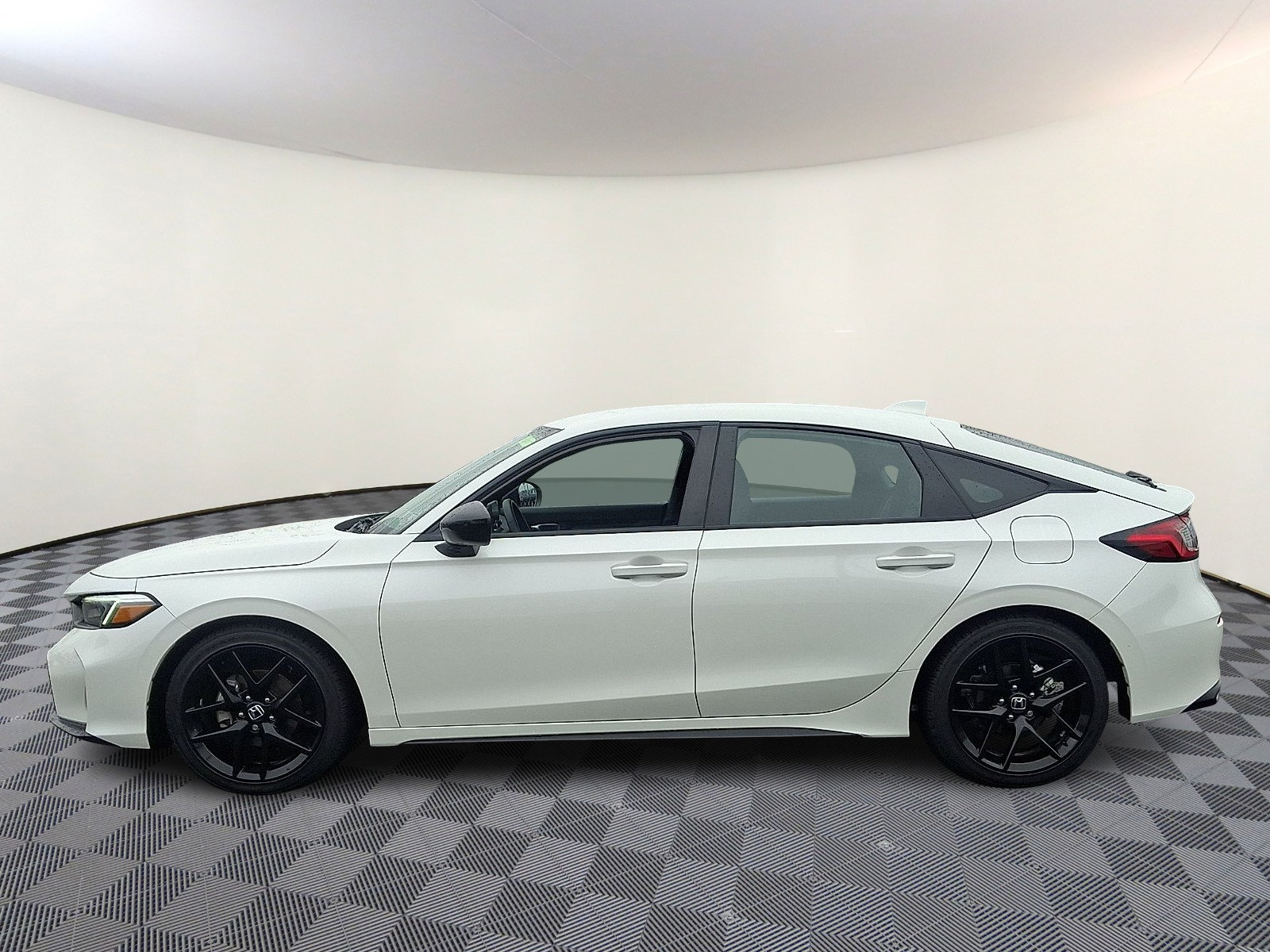 Used 2026 Honda Civic Sport image 4