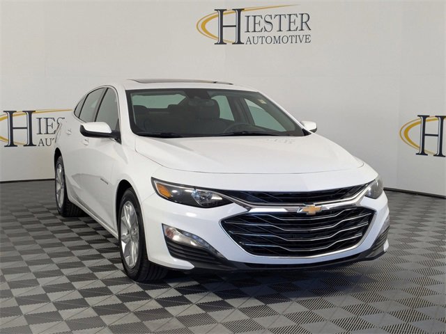 Used 2024 Chevrolet Malibu LT image 2