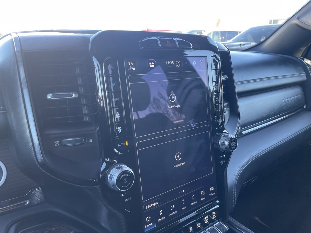 Used 2022 RAM 1500 Limited w/ Body-Colour Bumper Group image 15