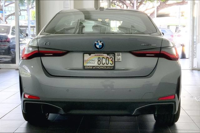 Used 2023 BMW i4 eDrive40 w/ Premium Package RWD image 4