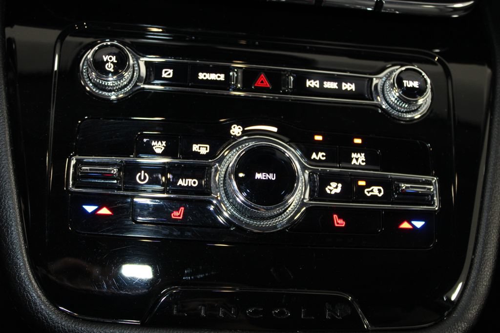 Used 2022 Lincoln Corsair FWD image 44