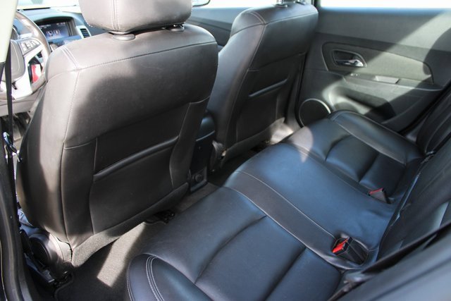 Used 2014 Chevrolet Cruze LT w/ Sun, Sound and Sport Package image 31