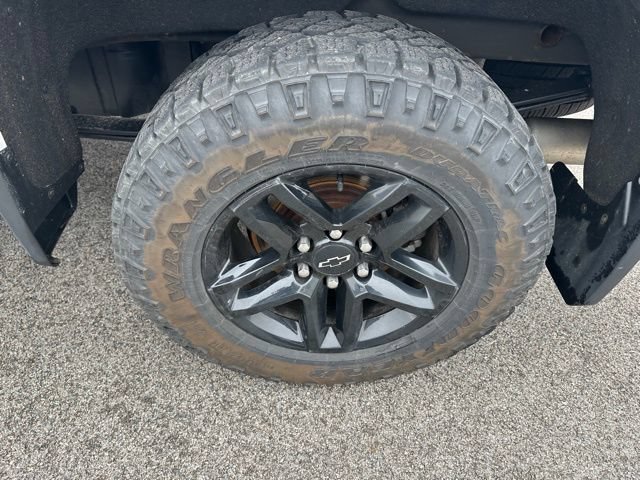 Used 2022 Chevrolet Silverado 1500 LT Trail Boss w/ Convenience Package II AWD/4WD image 7