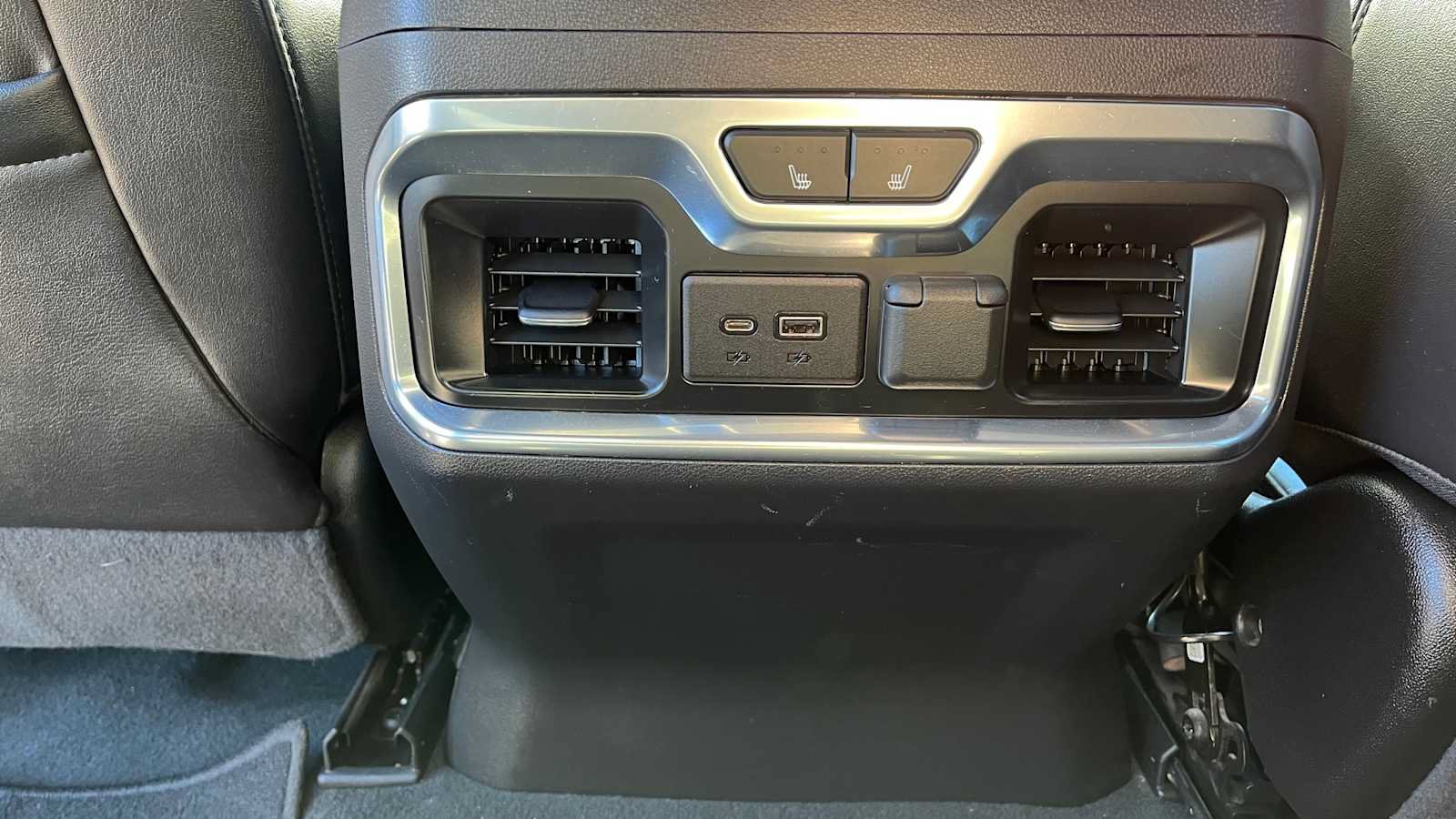 Used 2021 Chevrolet Silverado 1500 High Country AWD/4WD image 8