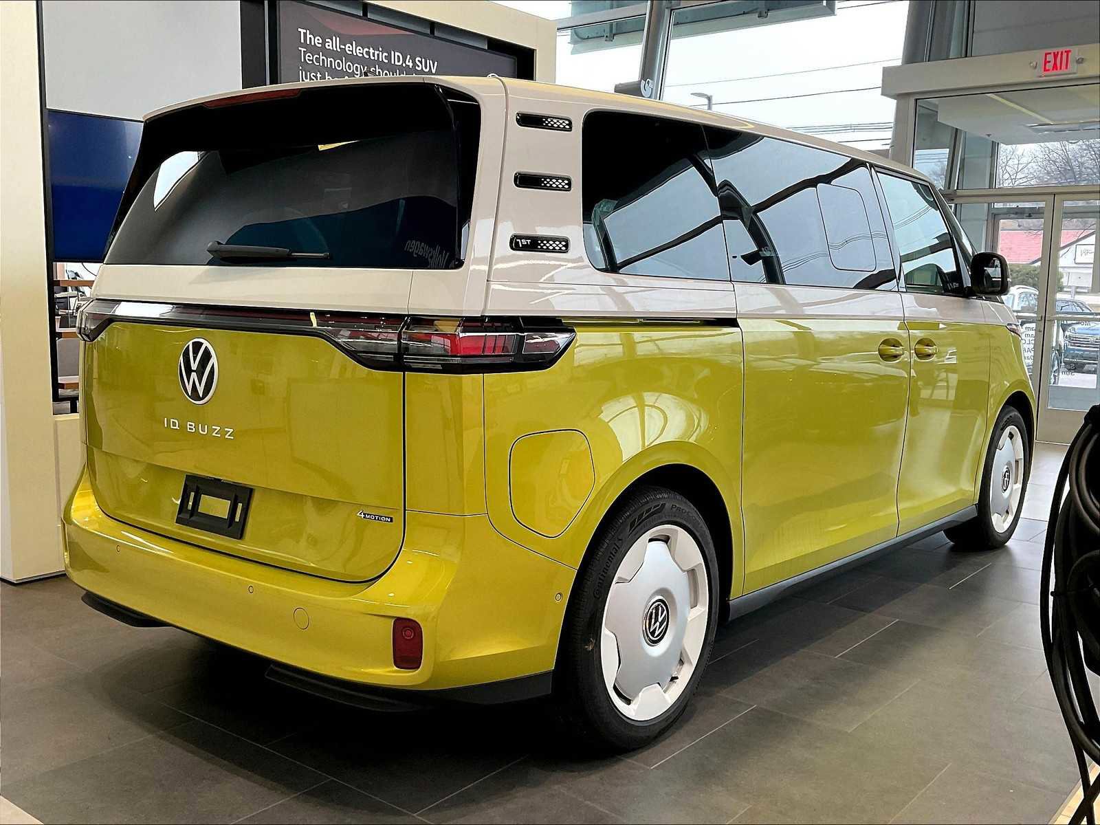 New 2025 Volkswagen ID. Buzz 1st Edition image 7