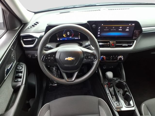 Used 2024 Chevrolet TrailBlazer LS w/ LS Confidence Package FWD image 23