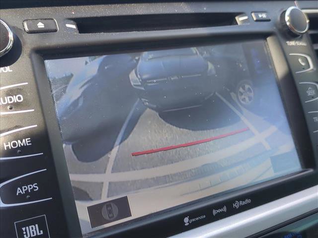 Used 2017 Toyota Highlander Limited Platinum image 11