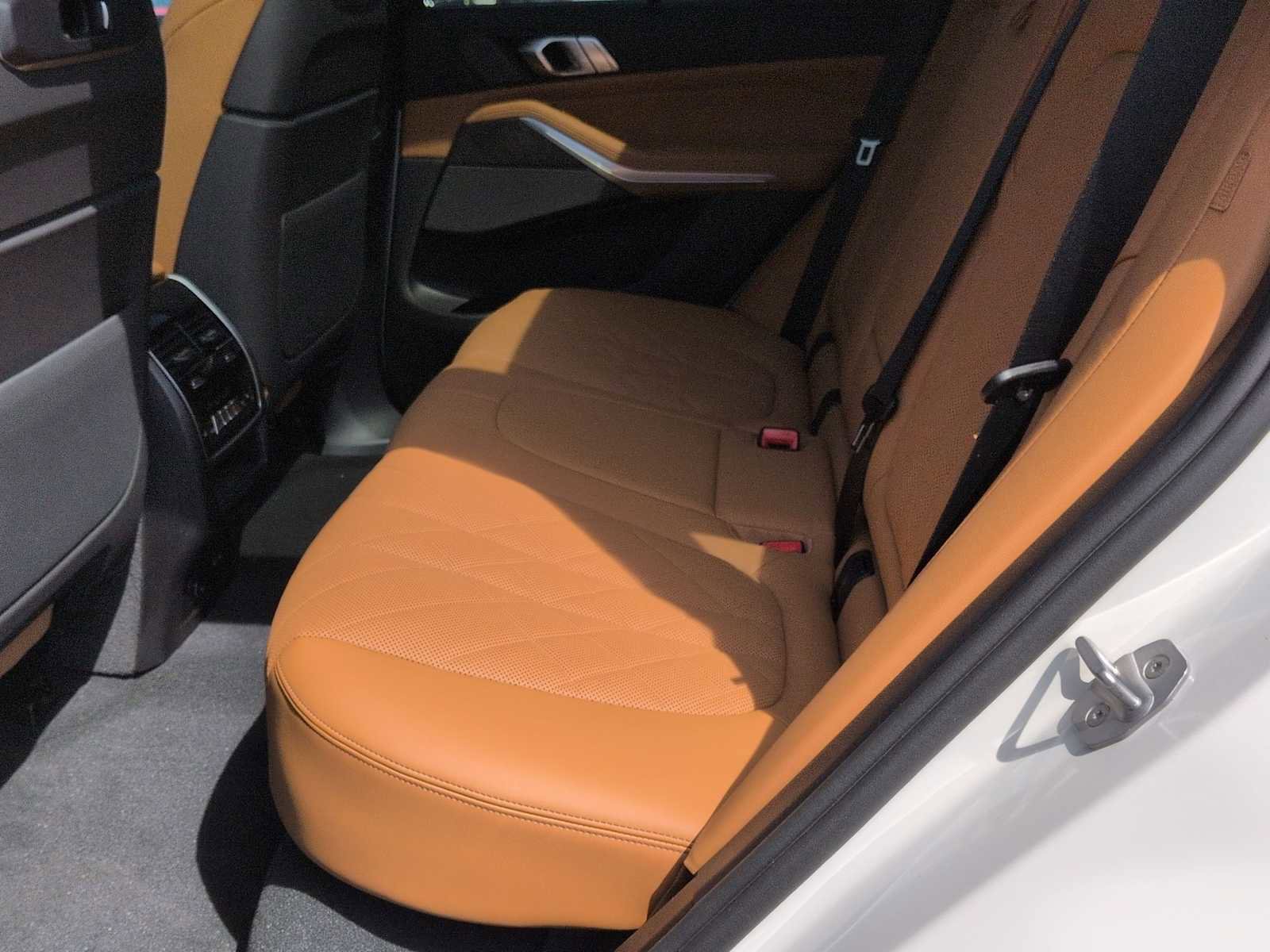 New 2026 BMW X5 xDrive40i w/ Off-Road Package image 21