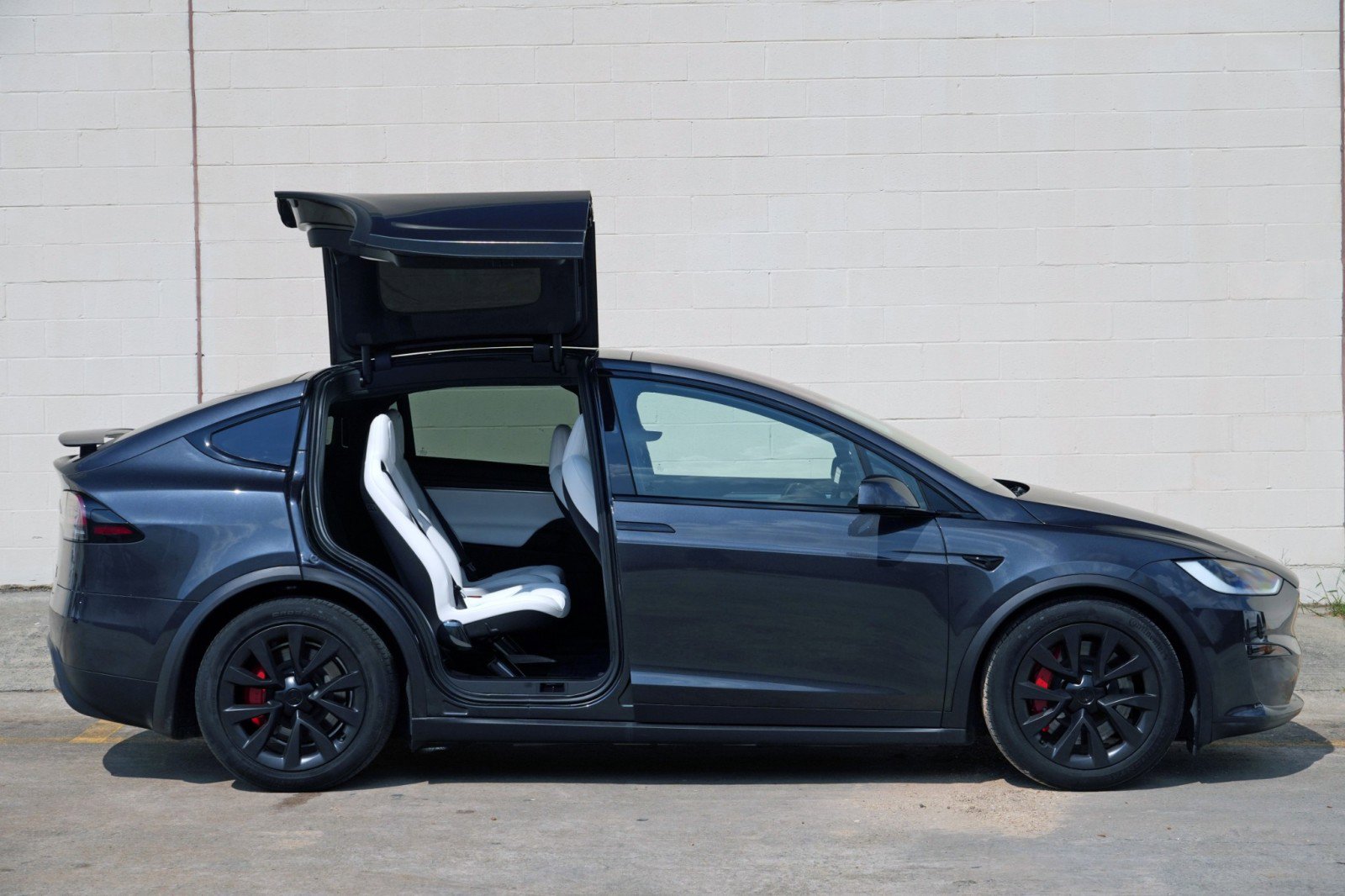 Used 2025 Tesla Model X Plaid AWD/4WD image 57