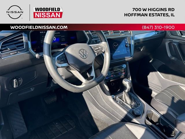 Used 2022 Volkswagen Tiguan SE AWD/4WD image 30