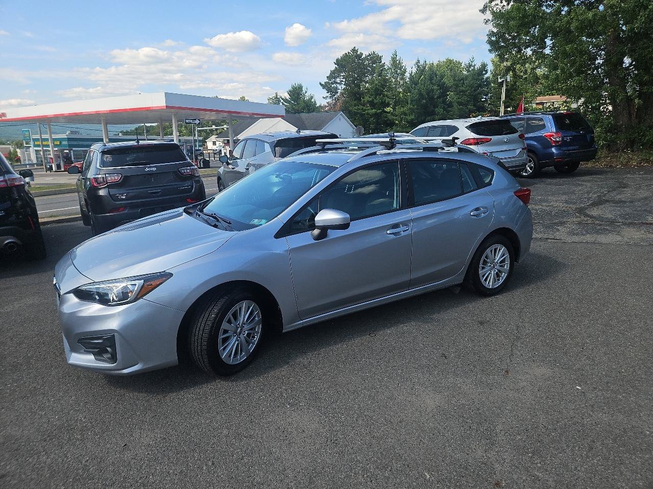 Used 2017 Subaru Impreza 2.0i Premium AWD/4WD image 38