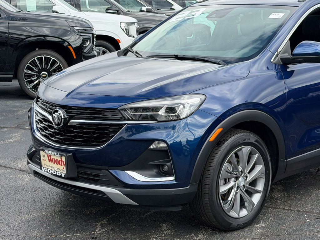 Certified 2023 Buick Encore GX Essence w/ Experience Buick Package FWD image 3
