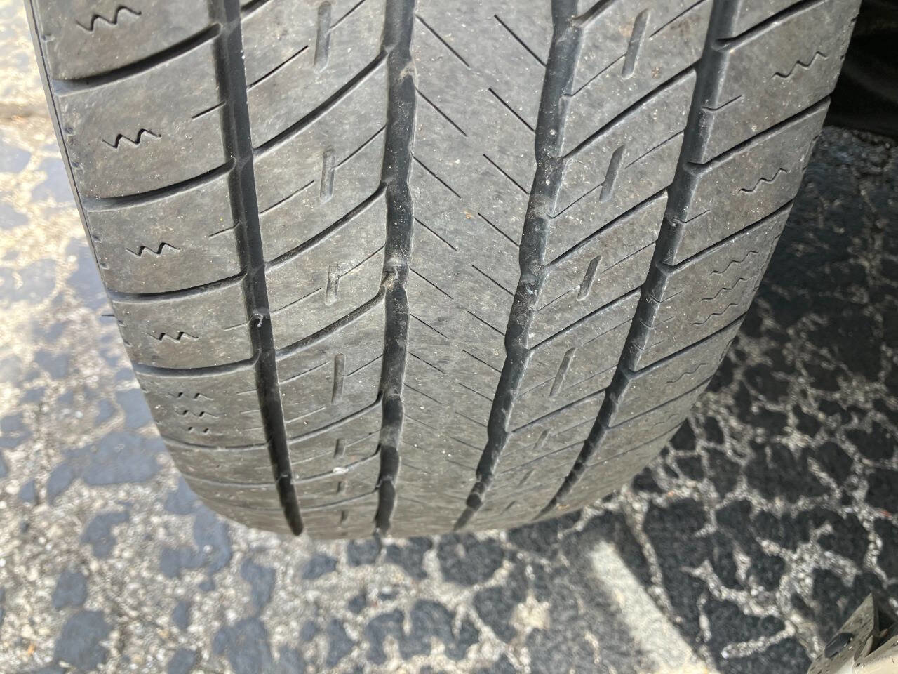 Used 2013 Dodge Grand Caravan Crew w/ Driver Convenience Group FWD image 21