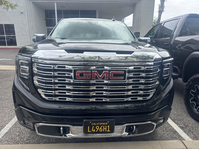 Used 2025 GMC Sierra 1500 Denali w/ Denali Reserve Package AWD/4WD image 2