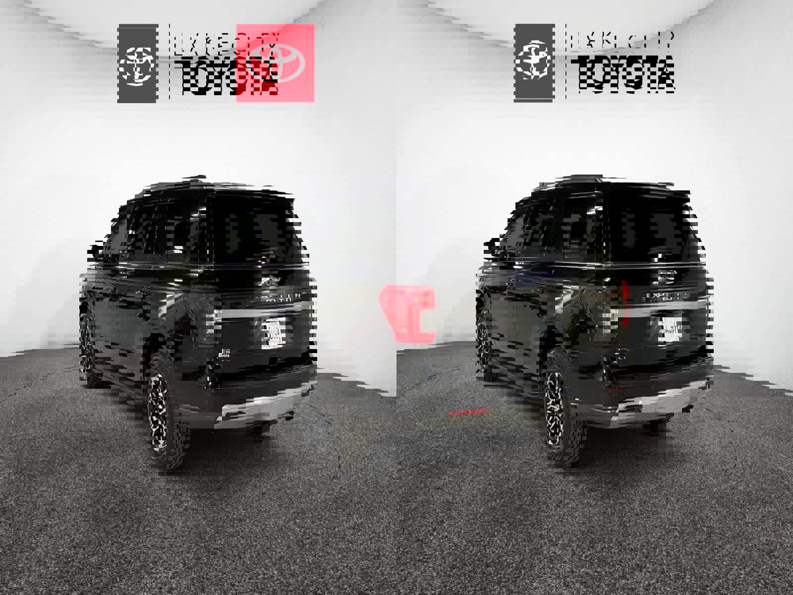 Used 2024 Ford Expedition XLT image 5