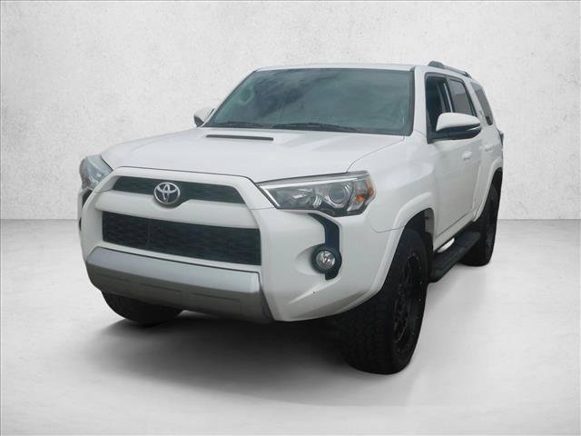 Used 2017 Toyota 4Runner TRD Off-Road Premium AWD/4WD image 2