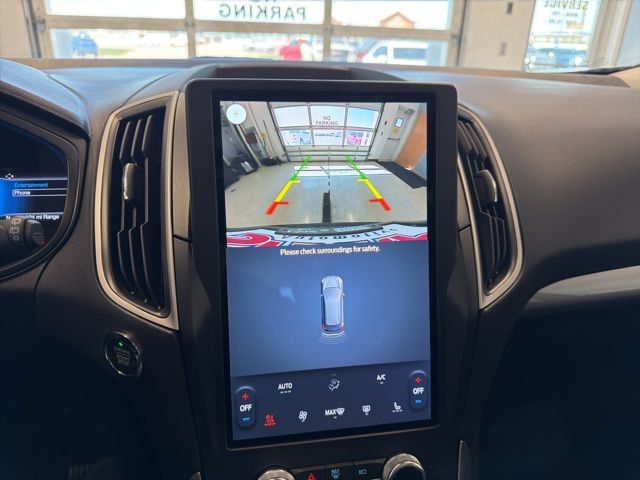 Used 2023 Ford Edge SEL w/ Convenience Package AWD/4WD image 3