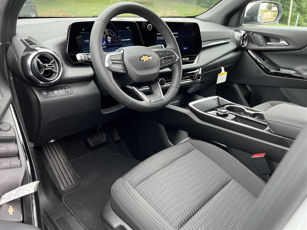 New 2027 Chevrolet Equinox LT AWD/4WD image 14