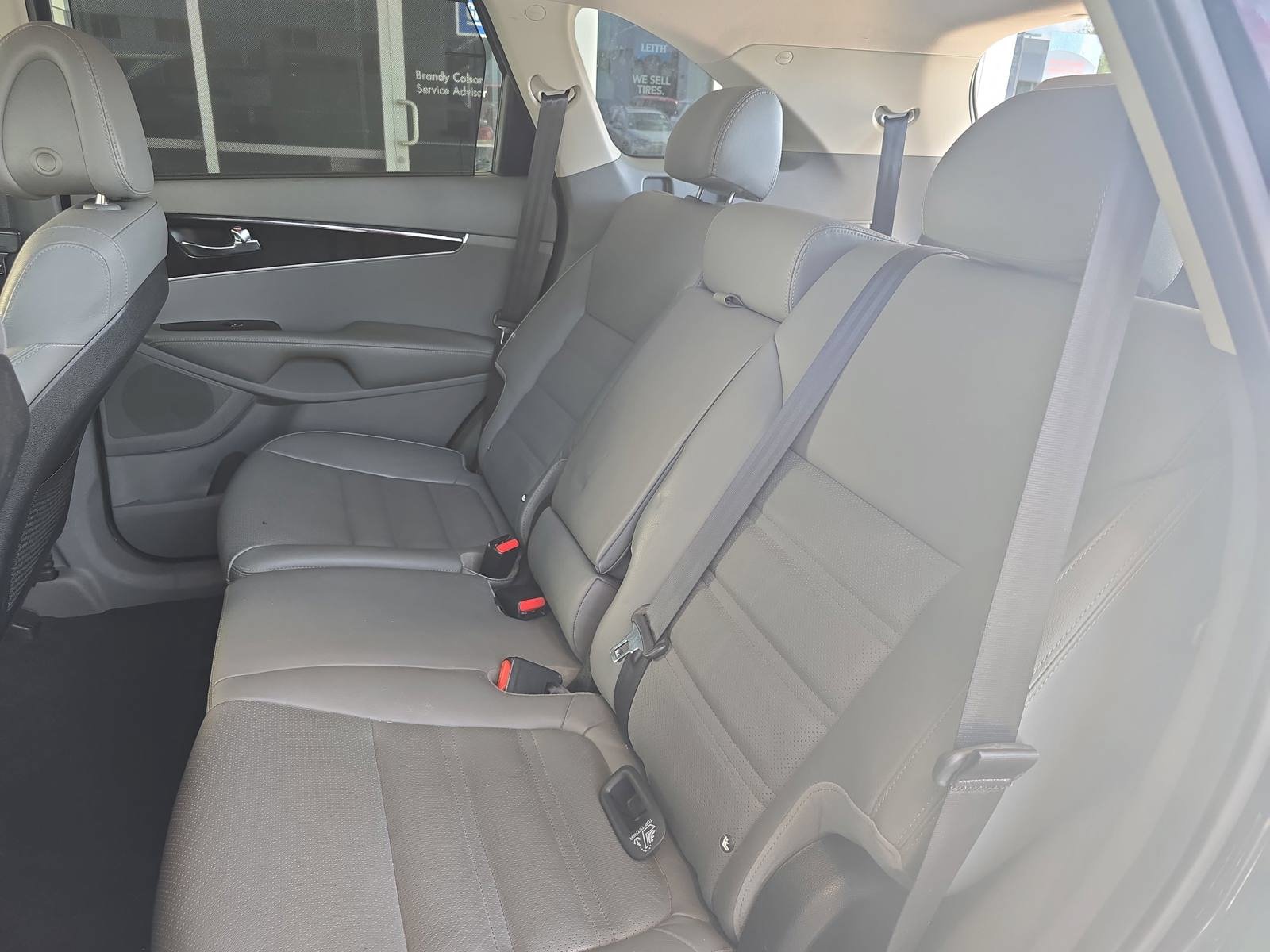 Used 2016 Kia Sorento EX w/ EX Premium Package FWD image 14